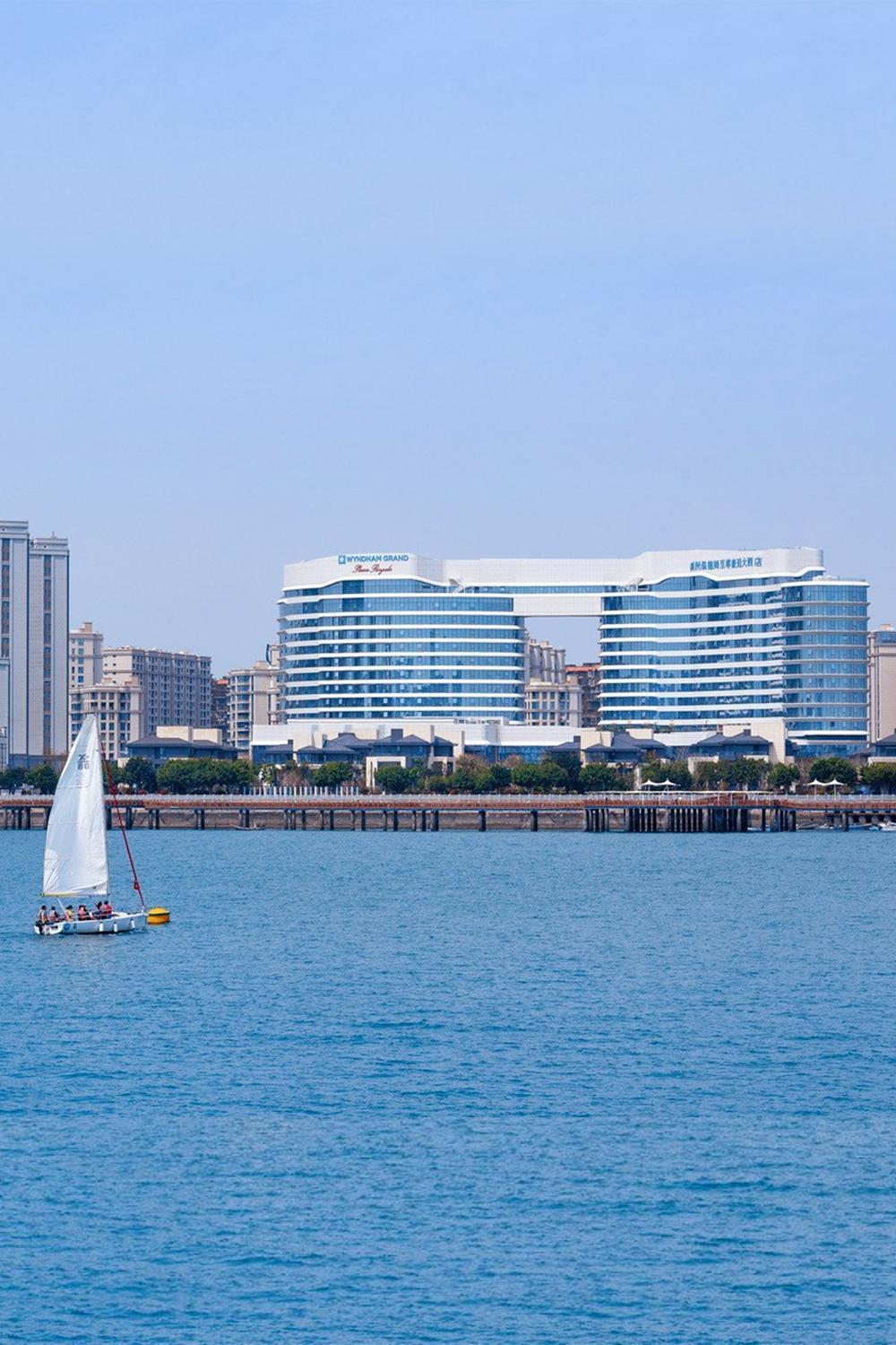מלון Wyndham Grand Plaza Royale Yuzhou Xiamen Wuyuan Bay מראה חיצוני תמונה