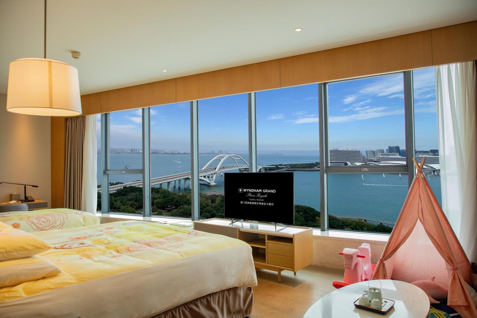 מלון Wyndham Grand Plaza Royale Yuzhou Xiamen Wuyuan Bay מראה חיצוני תמונה